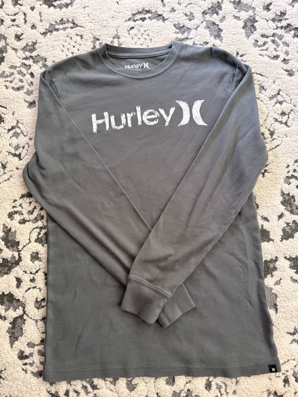 Hurley Men's Long Sleeve Waffle Crew - Charcoal Gray with White Logo